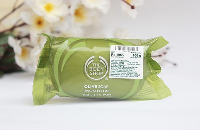The Body Shop Olive Soap Review (2)