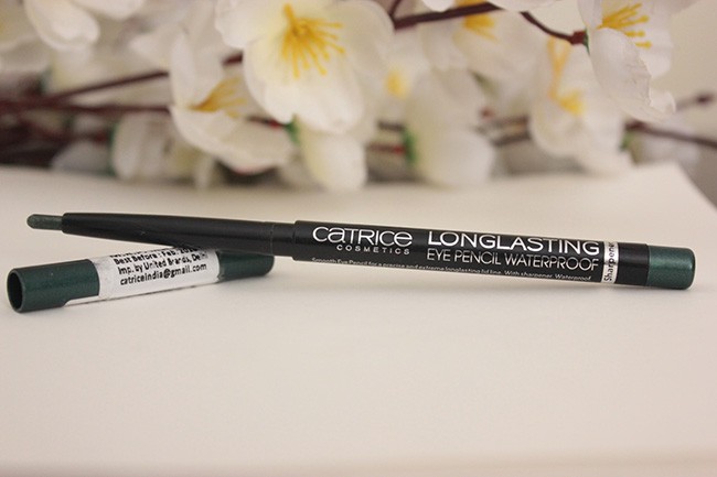 Catrice Longlasting Eye Pencil Waterproof 060 Mass Undercover Review Swatch (6)