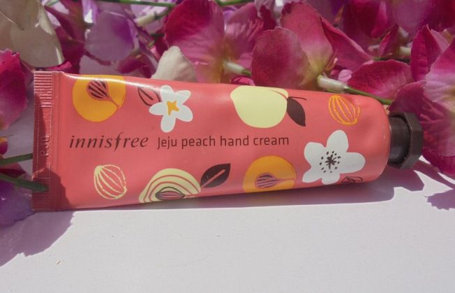 Innisfree Jeju Peach Hand Cream Review (2)