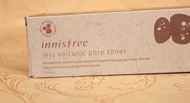 Innisfree Jeju Volcanic Pore Toner Review (2)