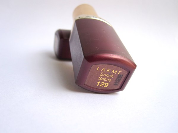 Lakme Enrich Satins Lipstick 129 Review Swatch (7)