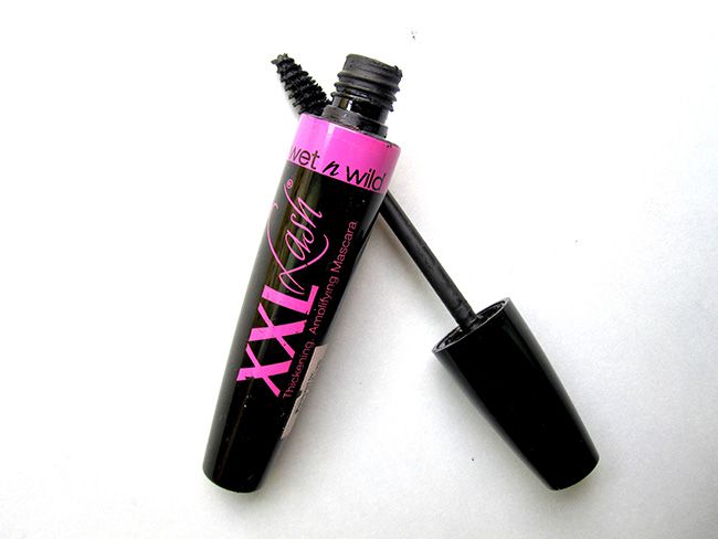 Wet n Wild XXL Wet n Wild XXL Lash Mascara Review (2)Lash Mascara Review (2)