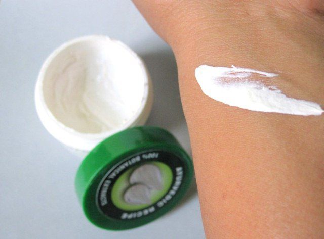 Biotique Bio Milk Protein Whitening & Rejuvenating Face Pack Review (5)