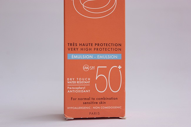 Eau Thermale Avene Very High Protection Emulsion SPF 50 Review (2)