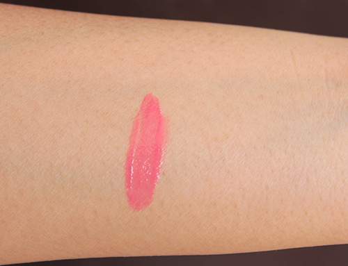 L’Oreal Paris Infallible Mega Gloss-104 Mafia Gloss Review Swatches (1)