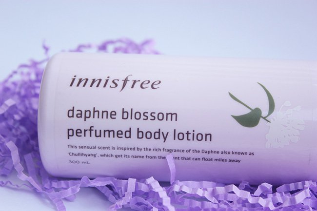 Innisfree Daphne Blossom Perfumed Body Lotion Review (3)