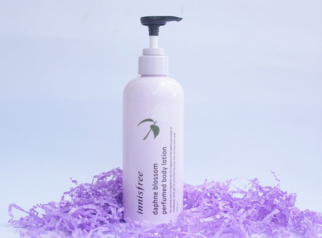 Innisfree Daphne Blossom Perfumed Body Lotion Review (5)
