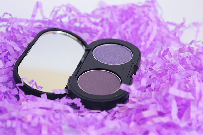 Seasoul Makeup Dual Eyeshadow Dark Purple Light Purple Review Swatches  (3)