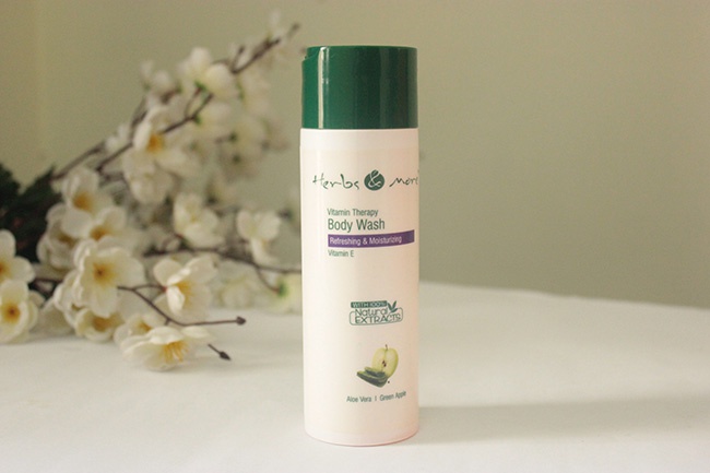 Herbs & More Vitamin Therapy Body Wash Review (1)
