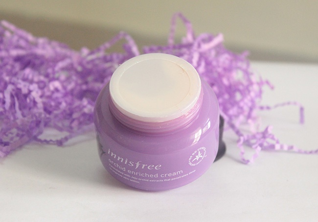 Innisfree Orchid Enriched Cream Review (6)