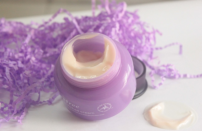 Innisfree Orchid Enriched Cream Review (7)