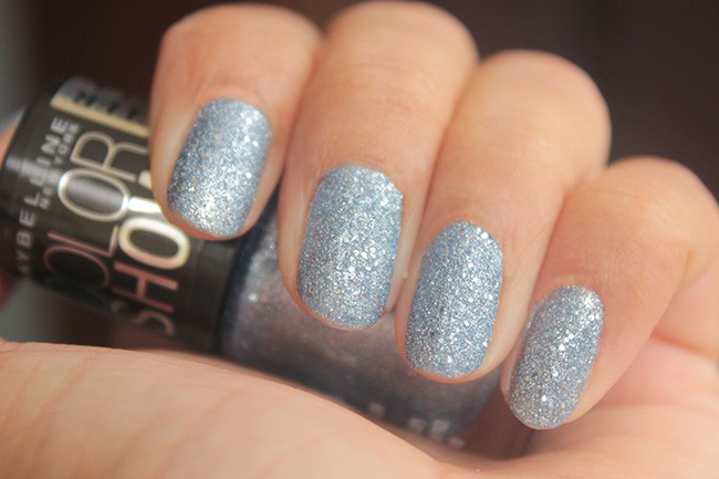 Maybelline Color Show Glitter Mania Bling On The Blue Review Swatches (2)