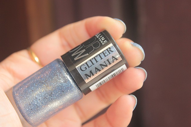 Maybelline Color Show Glitter Mania Bling On The Blue Review Swatches (6)