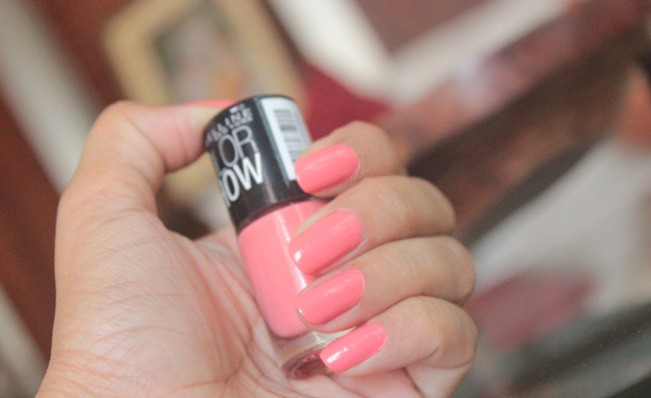 Maybelline Color Show Nail Polish Coral Craze Review Swatches (9)