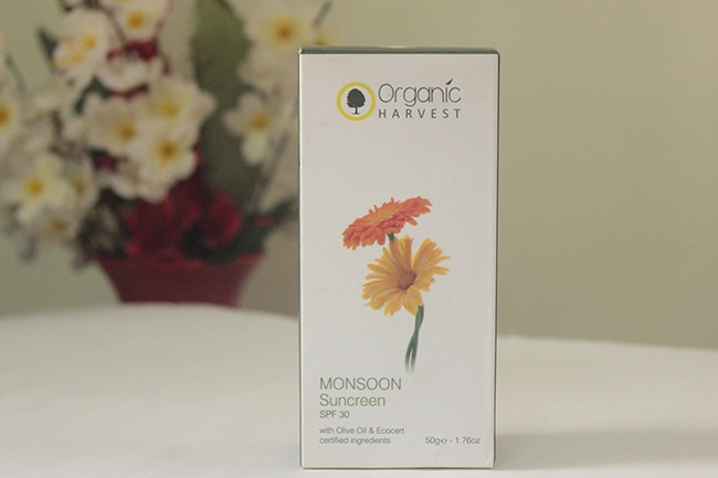 Organic Harvest Monsoon Sunscreen SPF 30 Review (1)