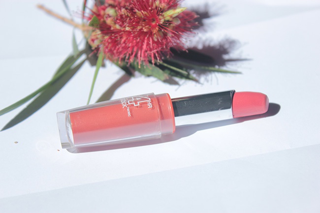maybelline-superstay-14hr-megawatt-lipstick-in-keep-me-coral-review-swatches-3