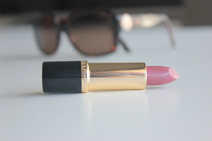 elizabeth-arden-ceramide-ultra-lipstick-rose-review-5