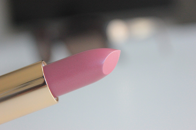 elizabeth-arden-ceramide-ultra-lipstick-rose-review-6