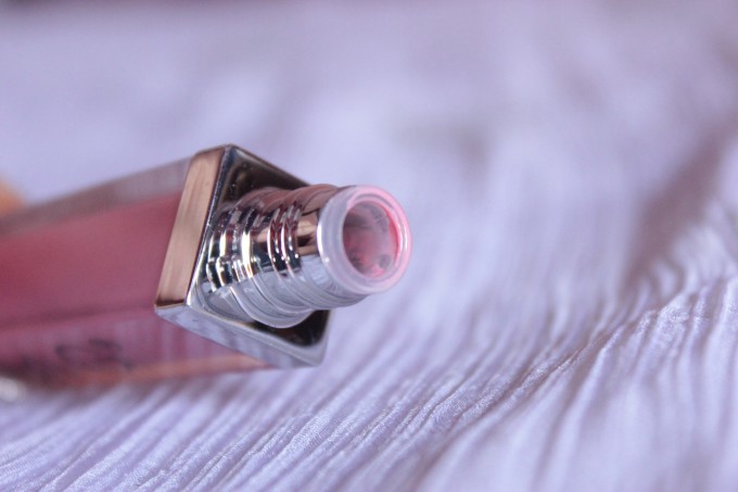 geri-g-lip-gloss-creme-in-shade-sweetness-review-swatches-10