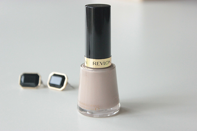 revlon-nail-enamel-swatches-photos-review-4