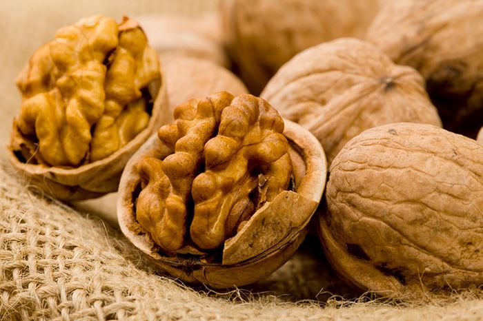 health-and-beauty-benefits-of-walnuts__1479975896_103-195-175-152