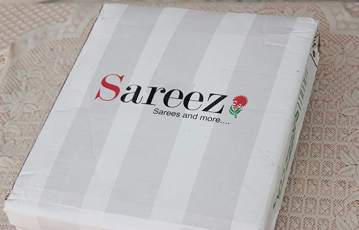 planning-to-buy-saree-online-check-out-sareez-1