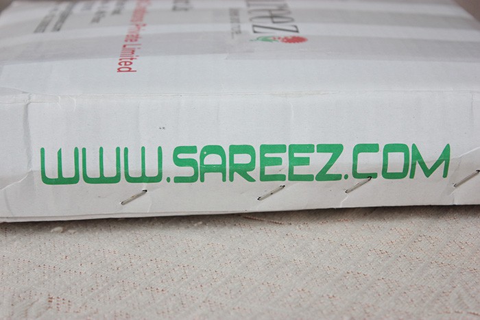 planning-to-buy-saree-online-check-out-sareez-2