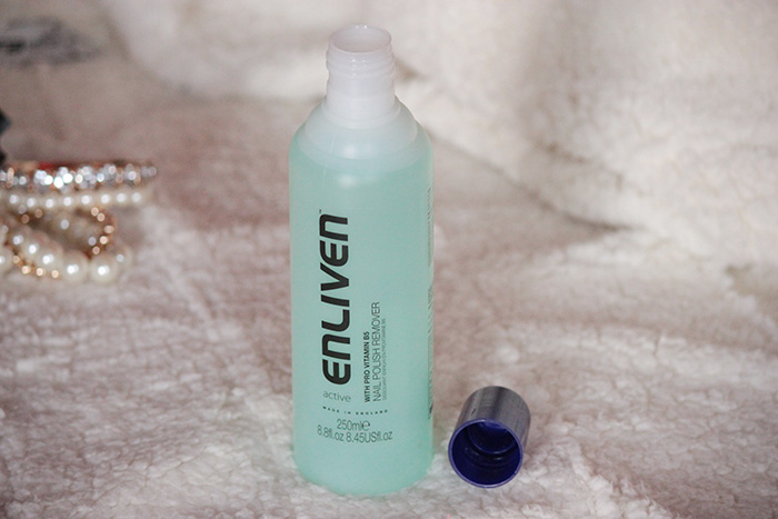 enliven-nail-polish-remover-with-pro-vitamin-b5-review-3