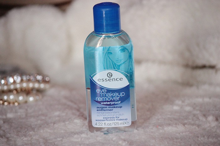 essence-eye-makeup-remover-waterproof-review-7