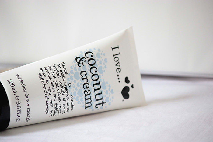 i-love-coconut-cream-exfoliating-shower-smoothie-review-4