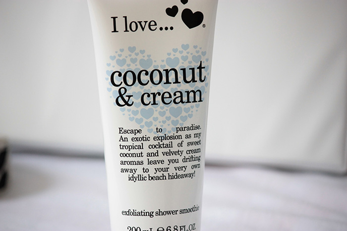 i-love-coconut-cream-exfoliating-shower-smoothie-review-6