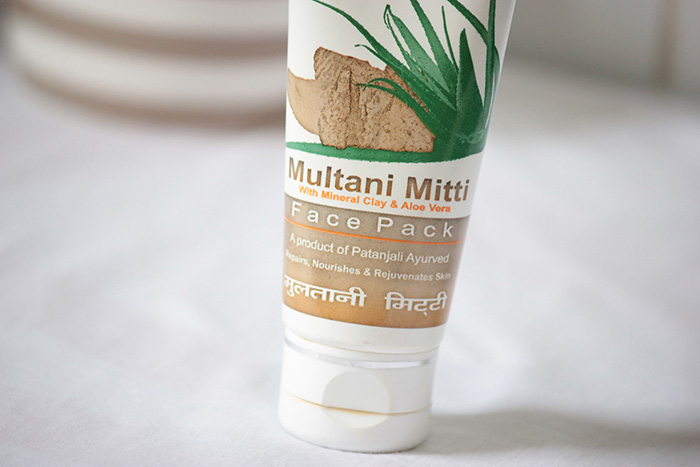 patanjali-multani-mitti-face-pack-review-3