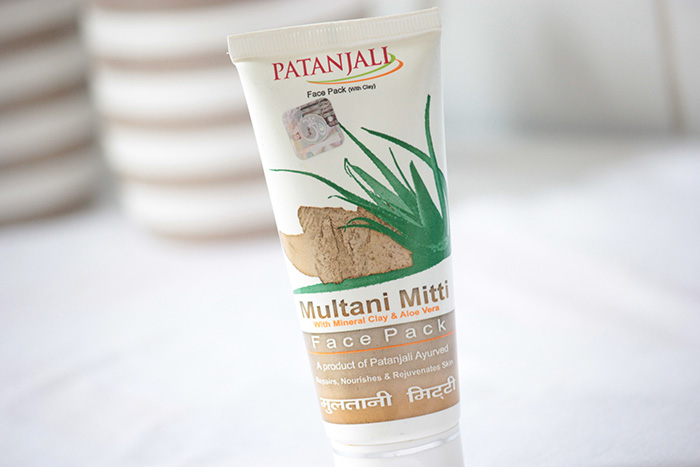 patanjali-multani-mitti-face-pack-review-6