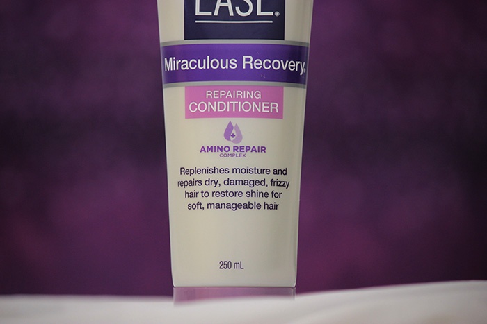 John Frieda Frizz Ease Miraculous Recovery Repairing Shampoo Conditioner Review (5)