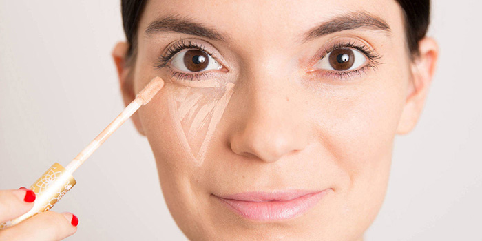 Makeup Basics-How To Apply Concealer Properly (1)