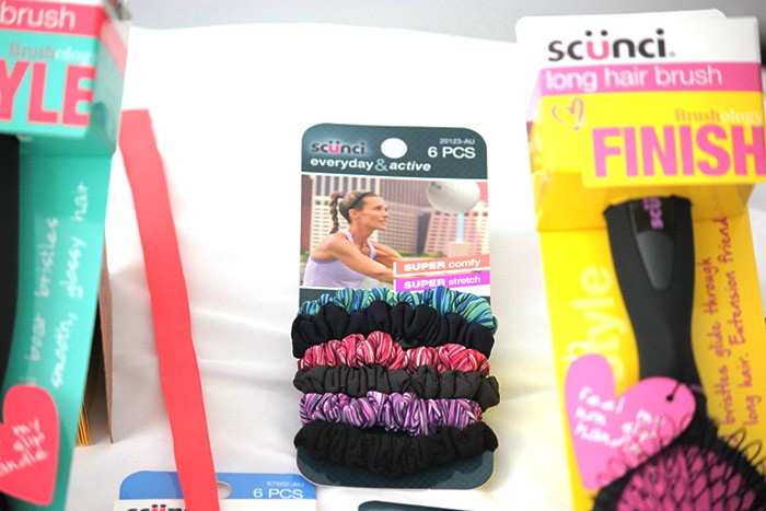 Style Your Hair With Scunci Hair Accessories & Brushes (1)