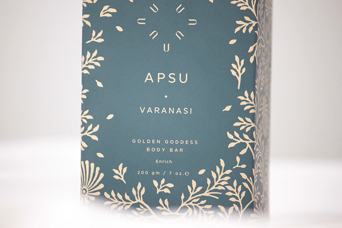 APSU Varanasi Golden Goddess Body Bar Review (3)