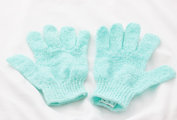 Forever 21 Exfoliating Gloves Review (2)