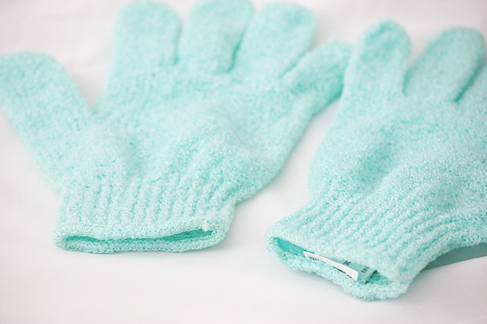 Forever 21 Exfoliating Gloves Review (5)
