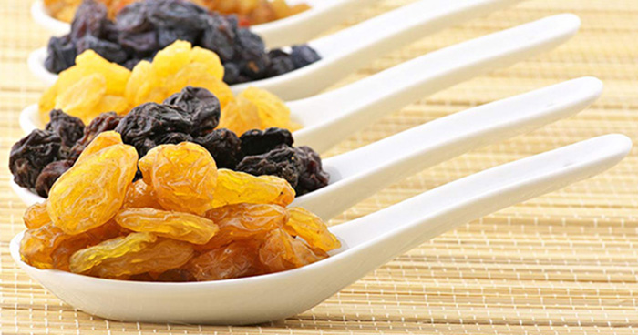 Health And Beauty Benefits Of Eating Soaked Raisins (3)
