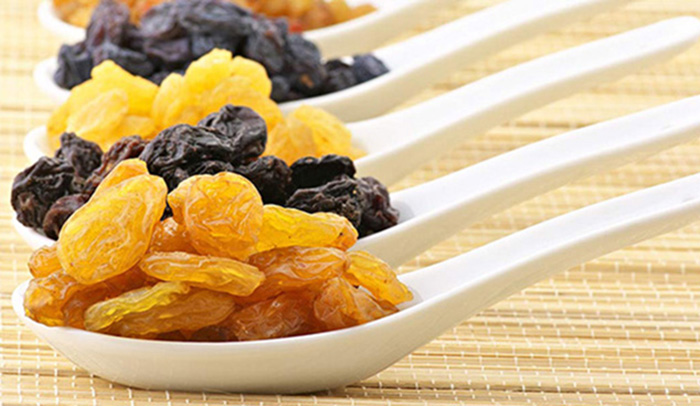 Health And Beauty Benefits Of Eating Soaked Raisins (4)