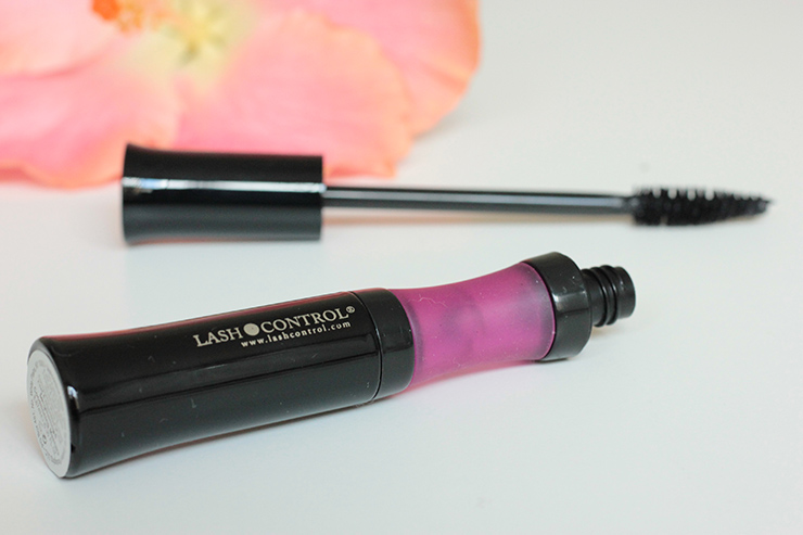 Lash Control Mascara Review Swatches Photos (11)