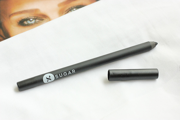 Sugar Cosmetics Stroke Of Genius Heavy Duty Kohl Review Swatches Price (4)