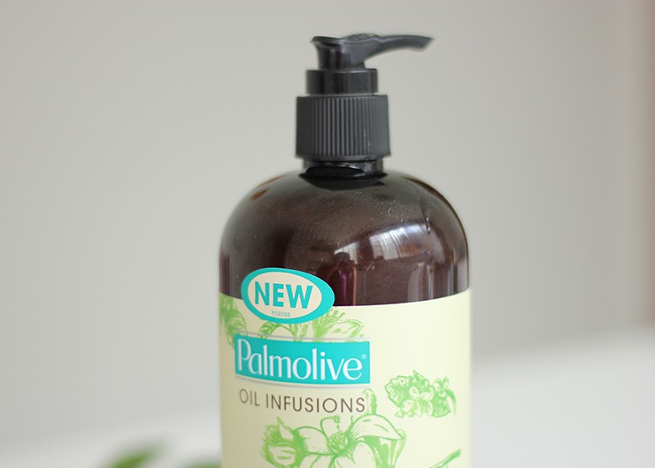 Palmolive Oil Infusions Body Wash Jasmine With Avocado Oil Review (7)