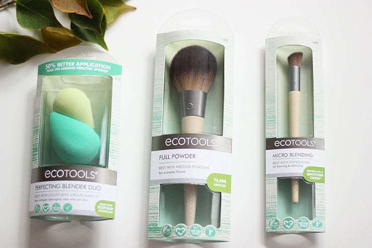 EcoTools Full Powder Brush, Micro Blending Brush And Perfecting Blender Duo Sponge Review (1)