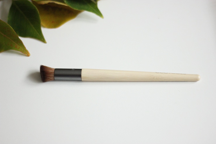 EcoTools Full Powder Brush, Micro Blending Brush And Perfecting Blender Duo Sponge Review (12)