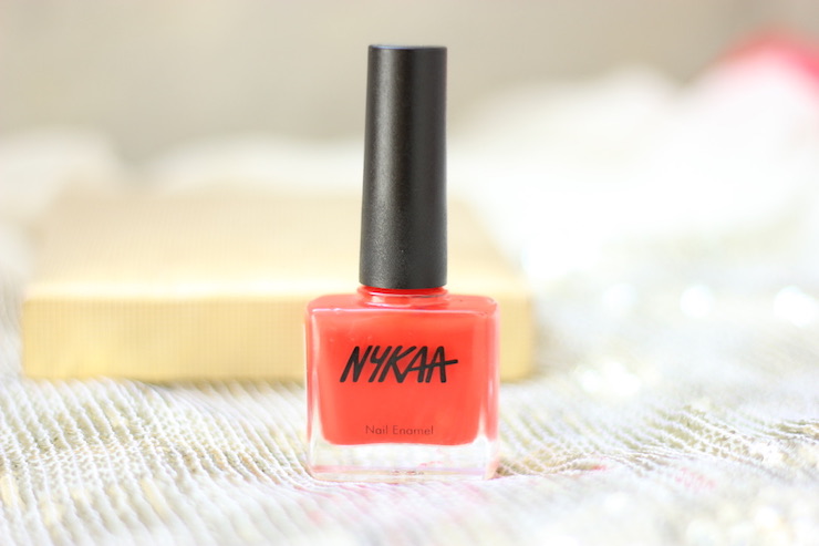 Nykaa Floral Carnival Nail Enamel-Wild Dahlia Review Swatches 5