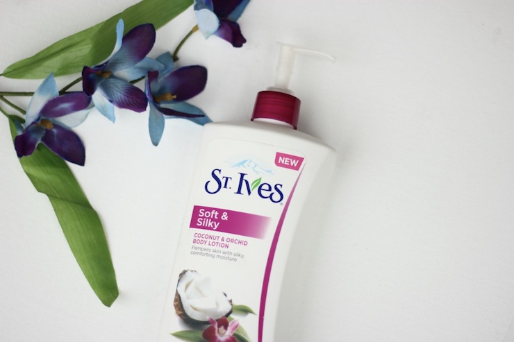 St Ives Soft & Silky Coconut & Orchid Body Lotion Review 5