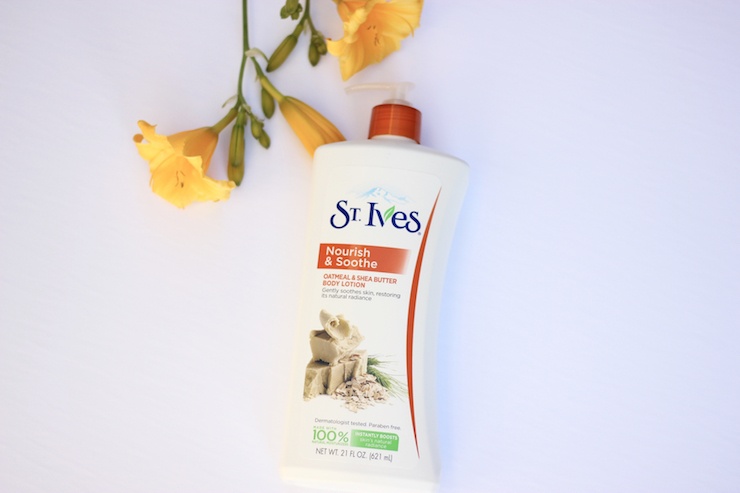 St. Ives Nourish And Soothe Oatmeal And Shea Butter Body Lotion Review 2__1529208227_99.234.183.234