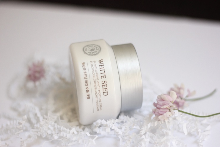 The Face Shop White Seed Blanclouding White Moisture Cream Review 3__1529289569_99.234.183.234